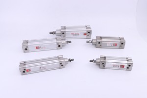 SNS DNC سيريز Double Acting المونيم مصر معياري Pneumatic Air Cylinder ISO6431 سان